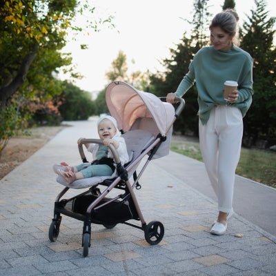 Poussette compacte | Yanco